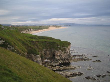 Magheracross Aussichtspunkt: Blick zum White Rock Beach